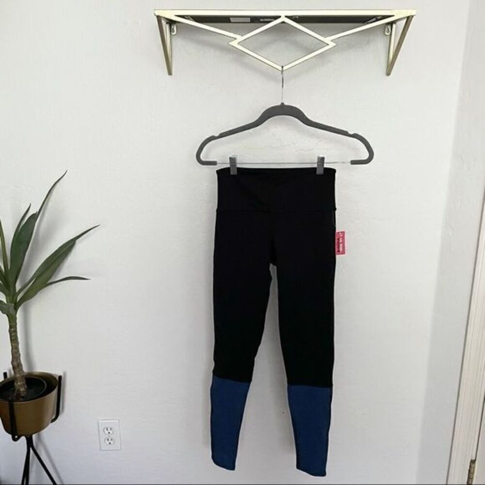 ONZIE Flow High Waisted Black Blue Grey Colorblock Leggings NWT
